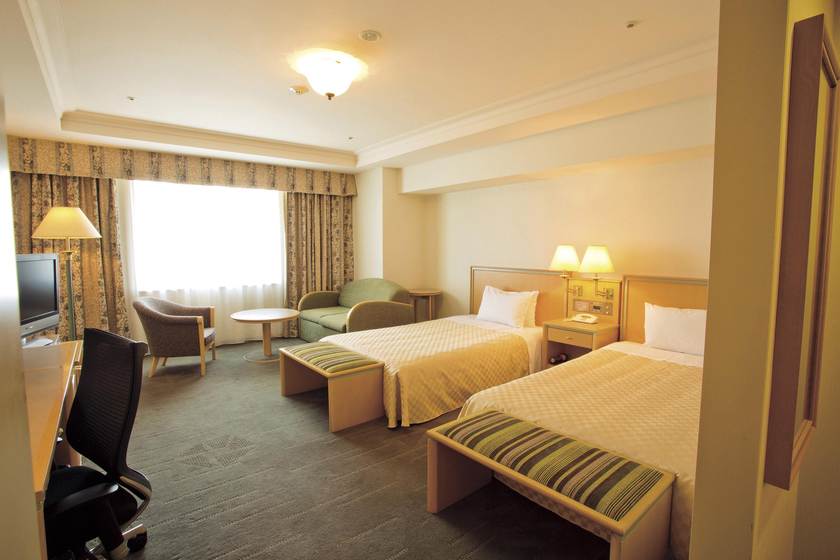 Keio Plaza Hotel Хатиодзи Экстерьер фото
