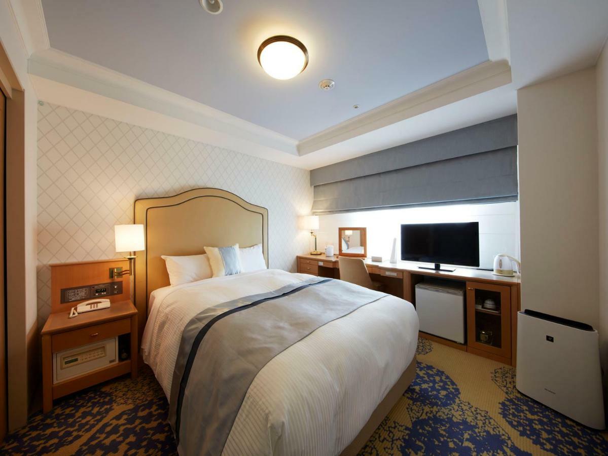 Keio Plaza Hotel Хатиодзи Экстерьер фото