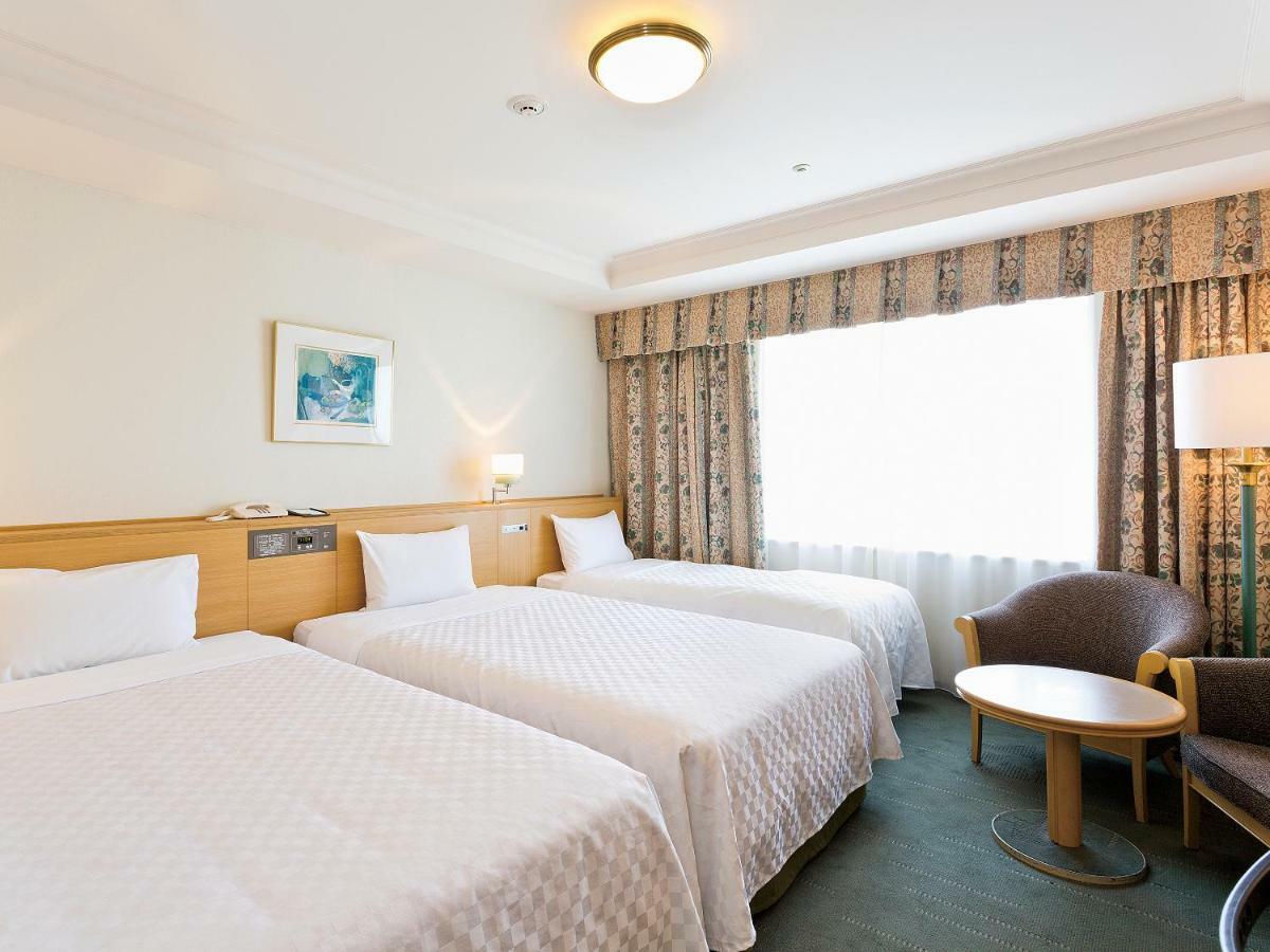 Keio Plaza Hotel Хатиодзи Экстерьер фото