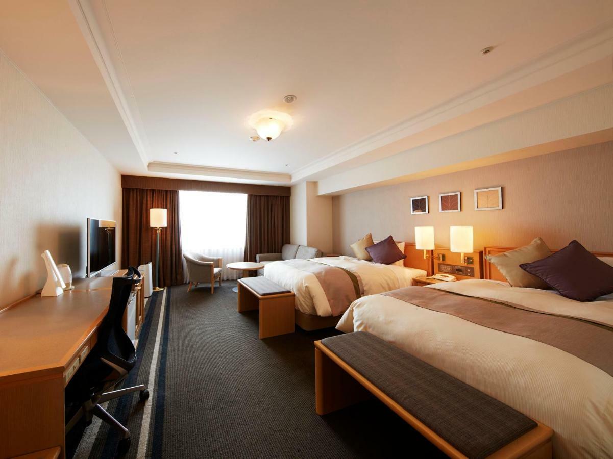 Keio Plaza Hotel Хатиодзи Экстерьер фото